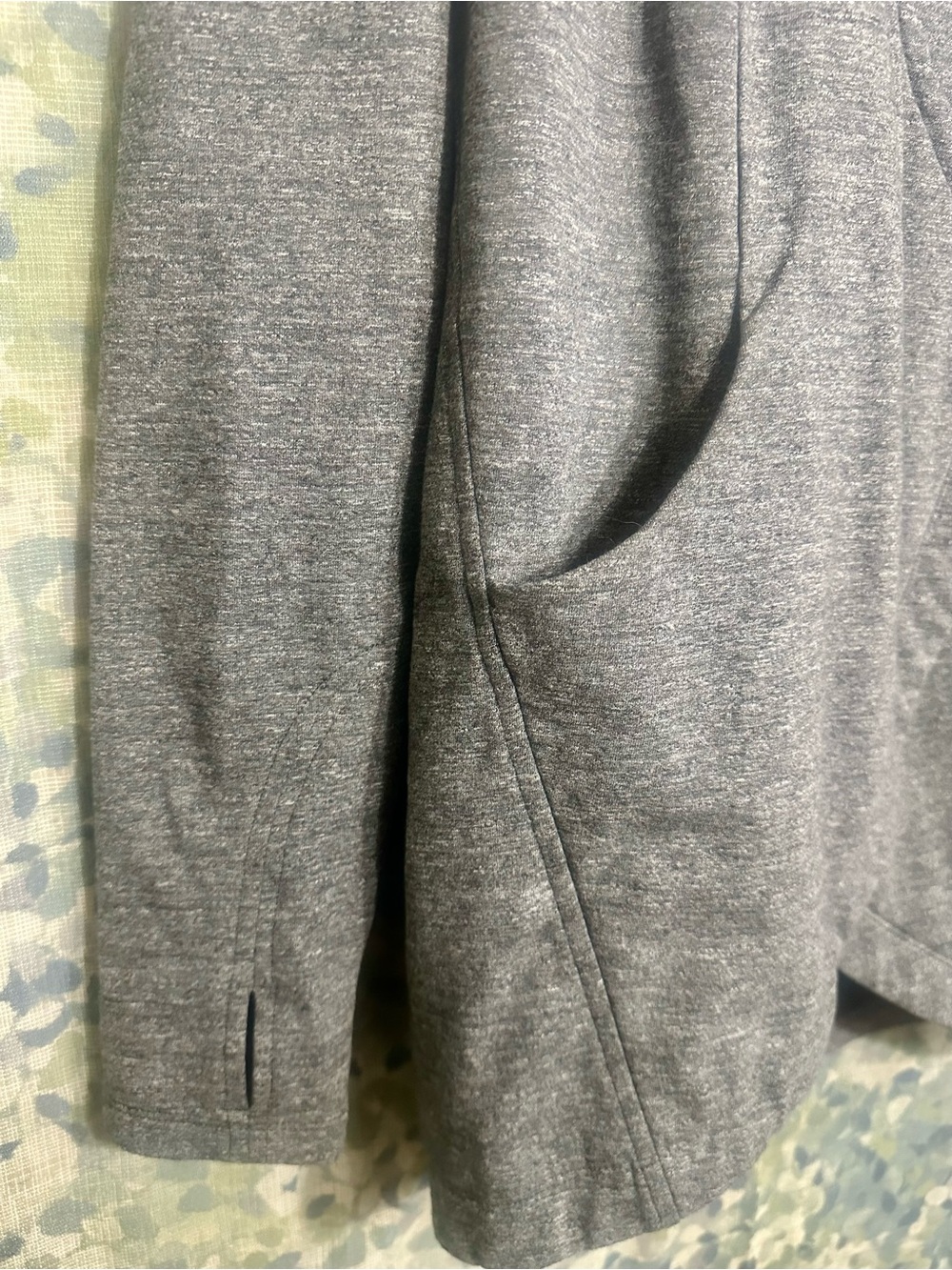 Lululemon Heather Gray Asymmetrical Wrap Cardigan Jacket Size 4 - Picture 4 of 6